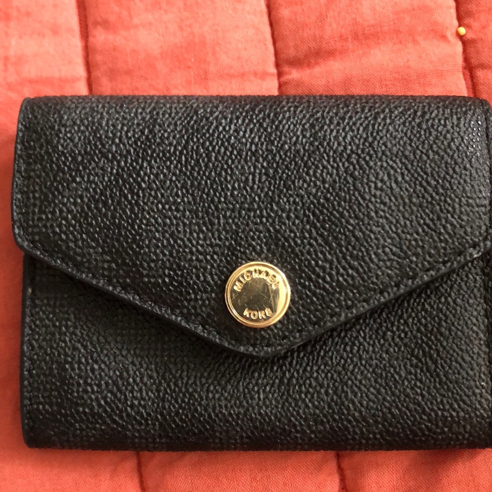 Michael kors credit card/ money wallet
